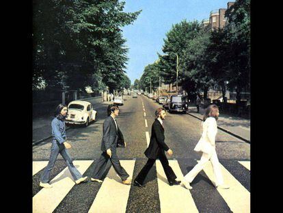 El 8 de agosto de 1969 se disparó la foto de los Beatles cruzando el paso de peatones de Abbey Road.