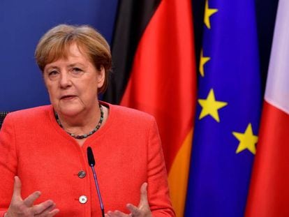 La canciller alemana, Angela Merkel, en la rueda de prensa posterior a la cumbre europea de Bruselas. 