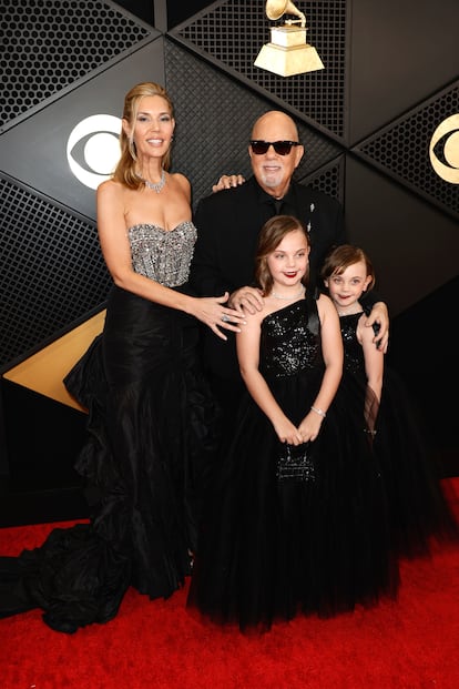 Billy Joel acudió acompañado de su mujer y sus dos hijas. 