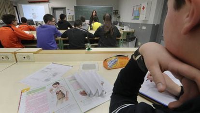 Alumnos en el aula de un instituto público de Zamora.