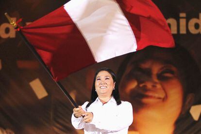 Keiko Fujimori, durante el acto final de su campaña, en Lima.