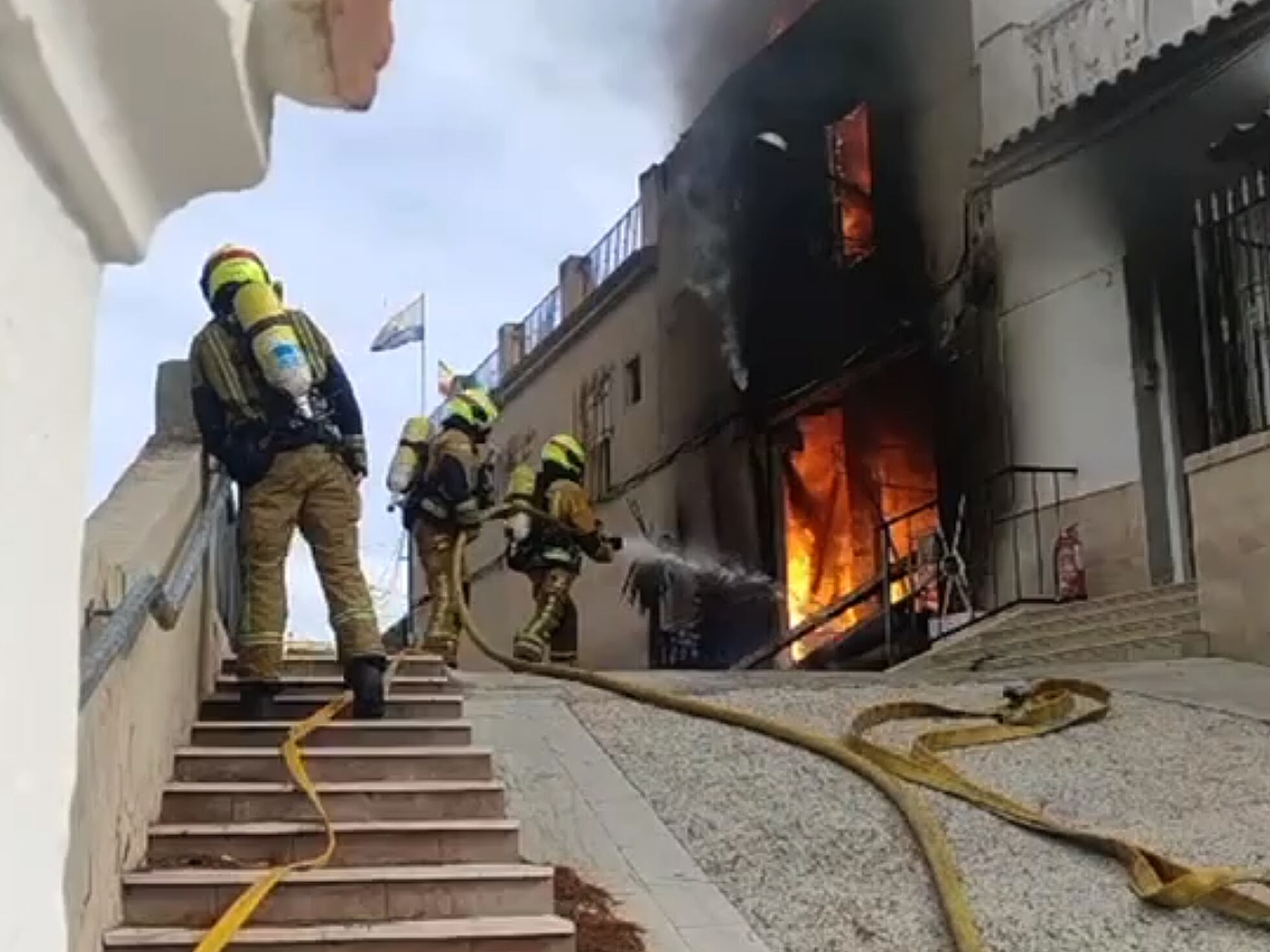 Casco Bombero Profesional para Uso Técnico Avanzado