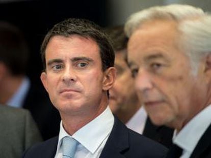 El primer ministro franc&eacute;s, Manuel Valls (izquierda).
