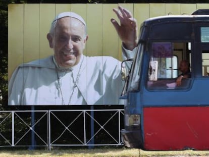 Una imagen del papa Francisco, en La Habana.