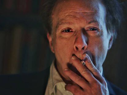 Javier Marías, en su casa de Madrid, el pasado febrero.