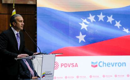 Tareck El Aissami, ministro encargado del Petróleo en Venezuela, durante unca conferencia en el que hubo un acuerdo con Chevron.