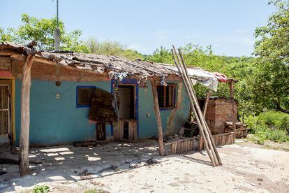 Una casa deshabitada en El Palmario, una localidad de Rosario.