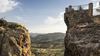 Panorámica de la sierra del Segura desde el mirador de La Molatica, en Letur (Albacete).