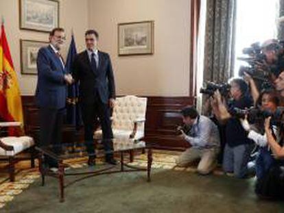 Pedro S&aacute;nchez y Mariano Rajoy, antes de su &uacute;ltima reuni&oacute;n. 