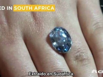 Se subasta el mayor diamante azul que existe