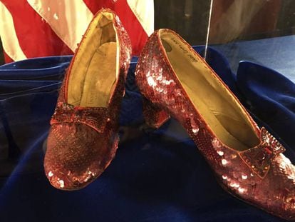 Los zapatos de Judy Garland en 'El mago de Oz'.