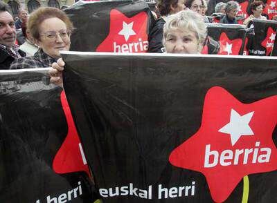 Simpatizantes de Batasuna, el pasado sábado en Bilbao.