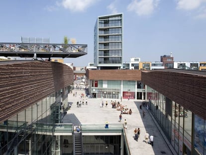 La construcción De Citadel, en la ciudad de Almere (Países Bajos). 