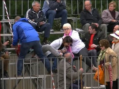 Agresión a cuatro animalistas en un 'correbou' celebrado en Mas de Barberans (Tarragona) en 2016.