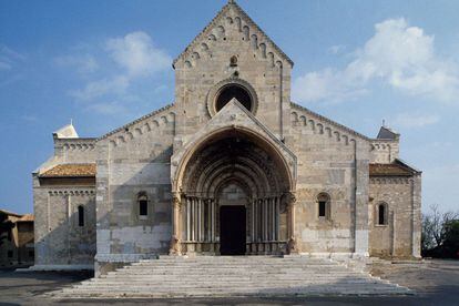 Fachada de la Catedral de San Ciriaco, en Ancona (Italia).
