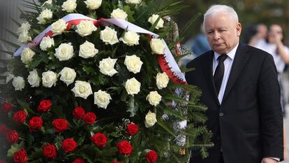 El líder del PiS, Jaroslaw Kaczynski, en una ceremonia de conmemoración del inicio de la II Guerra Mundial, este jueves en Varsovia.