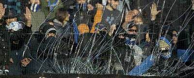 Incidentes en un partido de la pasada temporada entre el Atalanta y el Milan.