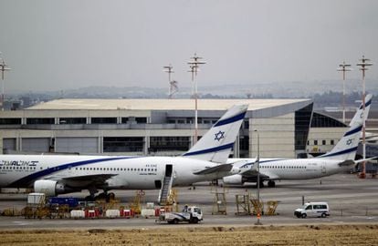 Aviones de la aerol&iacute;nea israel&iacute; El Al en el aeropuerto de Ben Gurion, en Tel Aviv. 