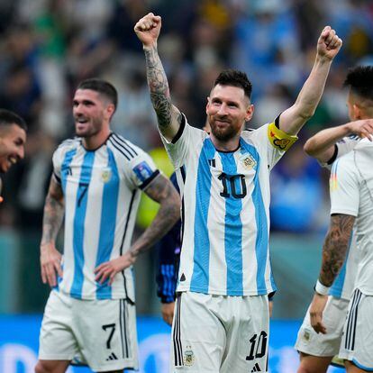 Los jugadores de Argentina celebran la victoria ante Croacia, en las semifinales del Mundial 2022
