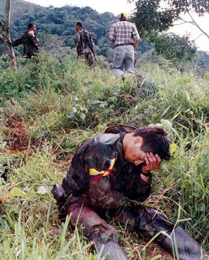 Un guerrillero de las FARC herido y detenido en Guayabetal, a 60 kil&oacute;metros de Bogot&aacute;.