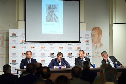 El alcalde de Madrid en funciones, José Luis Martínez-Almeida, inauguró las I Jornadas Jurídicas sobre Tauromaquia celebradas en la Plaza de Toros de Las Ventas.