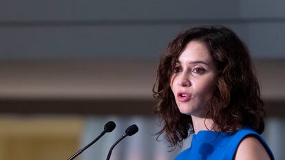 La presidenta de la Comunidad de Madrid, Isabel Díaz Ayuso, interviene en un desayuno organizado por el diario 'El Mundo', este lunes.