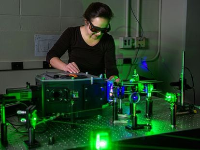 La biofísica Yulia Pushkar trabaja en convertir la fotosíntesis en energía.