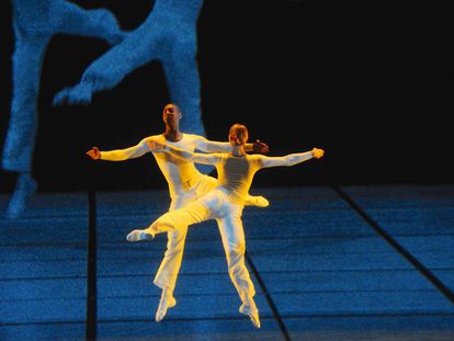 Coreografía 'Dance', de Lucinda Childs, por el ballet de la Opera de Lyon. 
 