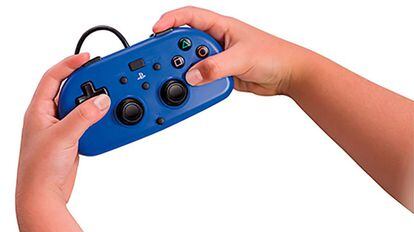 Este nuevo mando de PS4 tiene el tamaño ideal para las manos de los más pequeños