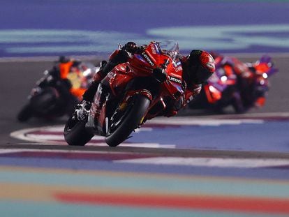 Francesco Bagnaia en acción durante el Gran Premio de Qatar.
