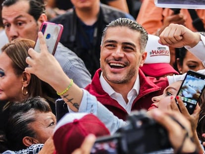 Omar García Harfuch, durante un encuentro con representnates de organizaciones sociales, en Ciudad de México, el pasado 30 de octubre.