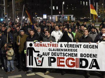 Manifestaci&oacute;n del movimiento Pegida en Dresde el pasado noviembre.