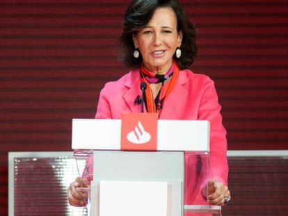 Ana Botín, presidenta del Santander, durante el discurso inaugural de XII Conferencia Internacional de Banca, en Boadilla del Monte.