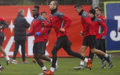 Pau, en el entrenamiento en San Adrià.