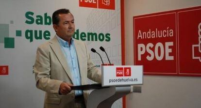 Gonzalo Rodr&iacute;guez Nevado, alcalde de Punta Umbr&iacute;a, en un acto del PSOE.