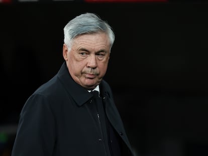 Carlo Ancelotti, entrenador del Real Madrid, durante un partido de LaLiga.