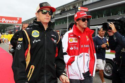 Raikkonen y Alonso, en el GP de B&eacute;lgica el pasado agosto.