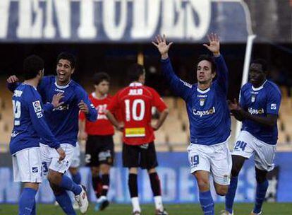 Carlos Calvo celebra uno de sus goles.