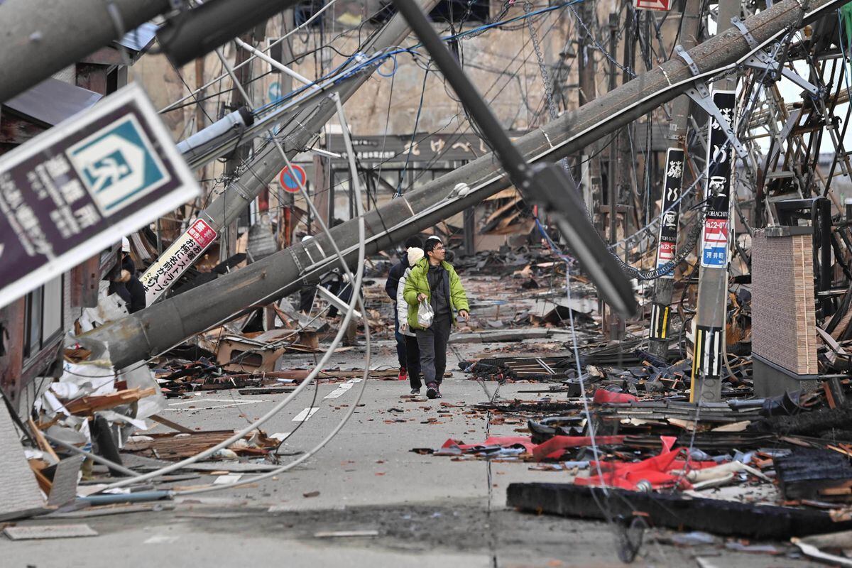 Población entrenada y tecnología punta: así afrontó Japón el terremoto y el choque de aviones | Internacional