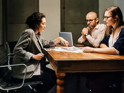 Mujeres en puestos de dirección.