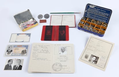 Útiles de trabajo y documentos falsificados para dirigentes del PCE.