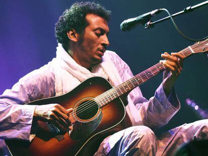 Omara Moctar, Bombino, durante un concierto en Athens, Georgia ,el pasado marzo.