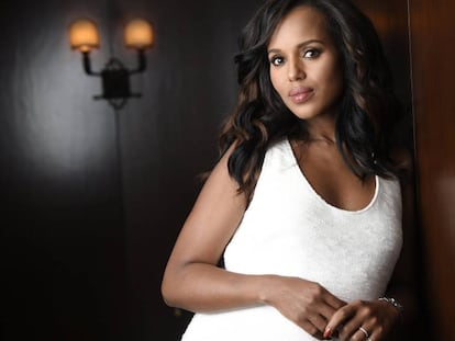 Kerry Washington, en Los &Aacute;ngeles durante la promoci&oacute;n del bolso solidario.