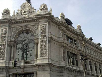 Fachada del edifico del Banco de Espa&ntilde;a en la plaza de Cibeles, Madrid.