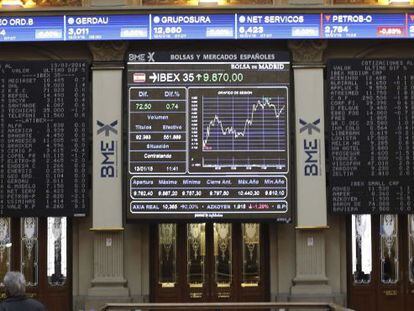 Vista de una pantalla de la Bolsa de Madrid.