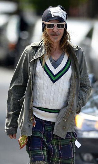 John Galliano paseando por las calles de Nueva York.