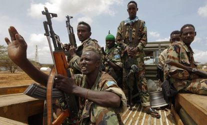 Soldados somal&iacute;es el mi&eacute;rcoles en  Afgoye (Somalia).