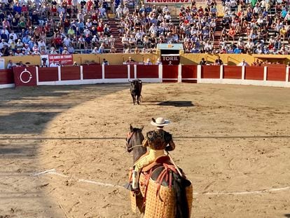 Tercio de varas del picador Jean-Loup Alliet.