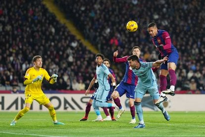 Tigrinho alivia a Xavi y da al Barcelona la victoria ante Osasuna