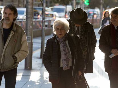 Francisca Sauquillo, Andres Trapiello y Octavio Ruiz-Manjón acuden a un juzgado de Madrid. 